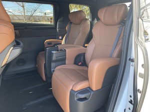 Z Premier Grade Direction à droite Voitures électriques japonaises Toyota Vellfire HV 2024 - Product Image 6