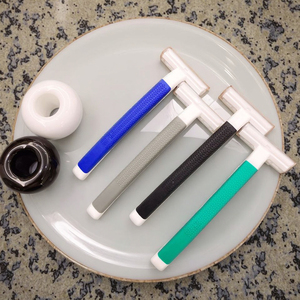 Maquinilla de afeitar ambiental con mango de goma azul de uso único para <span class=keywords><strong>hotel</strong></span> PARA USO HOTELERO - Product Image 1