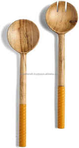 Juego de Cubiertos de Lujo con Diseño Moderno en Resina y Madera, con Acabado Dorado, Mango Largo, para Servir Ensaladas, Bodas y Eventos, Estilo Indio Martillado - Product Image 5