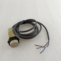 E3S-2E41 Fotoelektrik Sensör E3S Dağınık Yansımalı Orijinal