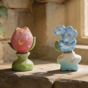 Légendes des Fleurs : Boîte Mystère en Résine, Jouet de Collection pour Enfants et Adultes, Décoration d'Intérieur, Cadeau - Product Image 1