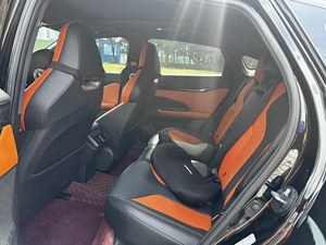 Sedán Chino Económico Changan UNI-V Modelo <span class=keywords><strong>2022</strong></span> 2023 2024 Edición Deportiva Autos Usados Asientos de Cuero Ajustables Eléctricamente - Product Image 4