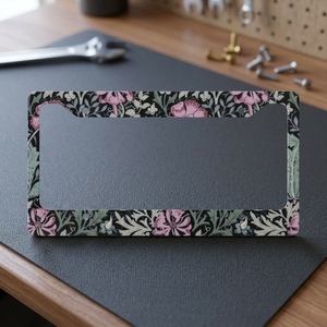 Marco de Matrícula de Aluminio Victoriano con Diseño de William Morris Blackthorn de Forgotten_Beauty - Product Image 3