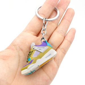 พวงกุญแจรูปรองเท้าสนีกเกอร์ 3 มิติ รุ่น Best Price Blind Box Accessories Pendant <span class=keywords><strong>Aj4</strong></span> สีขาวซีเมนต์ ยูนิเวอร์ซิตี้บลู ดีไซน์สร้างสรรค์ ทันสมัย - Product Image 6