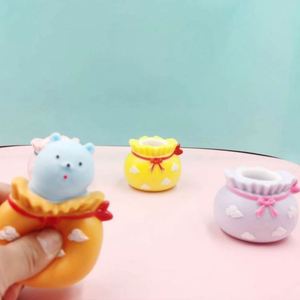 Jouet anti-stress en PU de haute qualité, très populaire, en forme de lapin ou d'ours de poche, sac porte-bonheur - Product Image 5