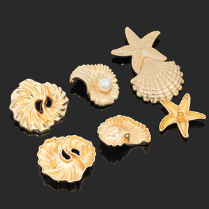 Boutons de couture personnalisés pour usine de boutons, boutons de vêtements irréguliers en forme de coquillage, conque, étoile de mer, boutons à tige en alliage métallique de forme spéciale pour tailleur - Product Image 2