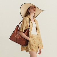 2025 nouveau européen américain Vintage Style rétro sac fourre-tout pour les femmes grande capacité une épaule diagonale sac à cheval deux poignées