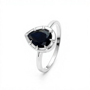 Bague ovale en saphir bleu en argent sterling 925 plaqué rhodium, sertie de griffes, bague de fiançailles de luxe pour femme - Product Image 2