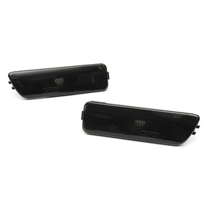Luz de posición lateral negra (par) para Volkswagen Golf Jetta Mk4 99-2005, material ABS, repuesto de iluminación exterior para automóvil - Product Image 1