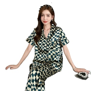 Pigiama in raso da <span class=keywords><strong>donna</strong></span> a manica corta in seta con <span class=keywords><strong>pantaloni</strong></span> 2 pezzi con scollo a V Top da <span class=keywords><strong>casa</strong></span> abbigliamento da notte in stile lusso da <span class=keywords><strong>donna</strong></span> - Product Image 6