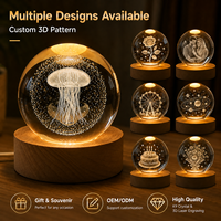 Lampe de table en cristal sculpté avec LED USB, méduse, lune, boule de cristal 3D, veilleuse avec base en bois