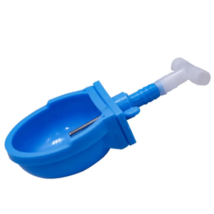 <span class=keywords><strong>Bebedero</strong></span> de agua para conejos, <span class=keywords><strong>jaula</strong></span> para conejos, color azul, acero inoxidable y material ABS, precio al por mayor - Product Image 1