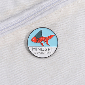 Sming Pins Goldfish Shark Esmalte Pins Custom MINDSET IS <span class=keywords><strong>TODO</strong></span> Broches Insignias de solapa Animal Joyería Regalo para niños Amigos - Product Image 5