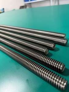 สกรูตะเกียบแบบสี่เหลี่ยมคางหมู TR20X4 แบบขวาหรือซ้าย |   เหล็กเส้นคาร์บอน S45C แบบสกรู ความยาวตามสั่ง - Product Image 2