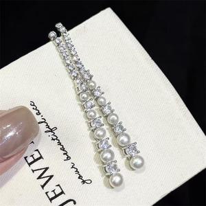 <span class=keywords><strong>Orecchini</strong></span> Pendenti con <span class=keywords><strong>Perle</strong></span> d'Acqua Dolce, Ago in Argento S925, Zirconi Brillanti Effetto Esplosione Bianca - Product Image 1