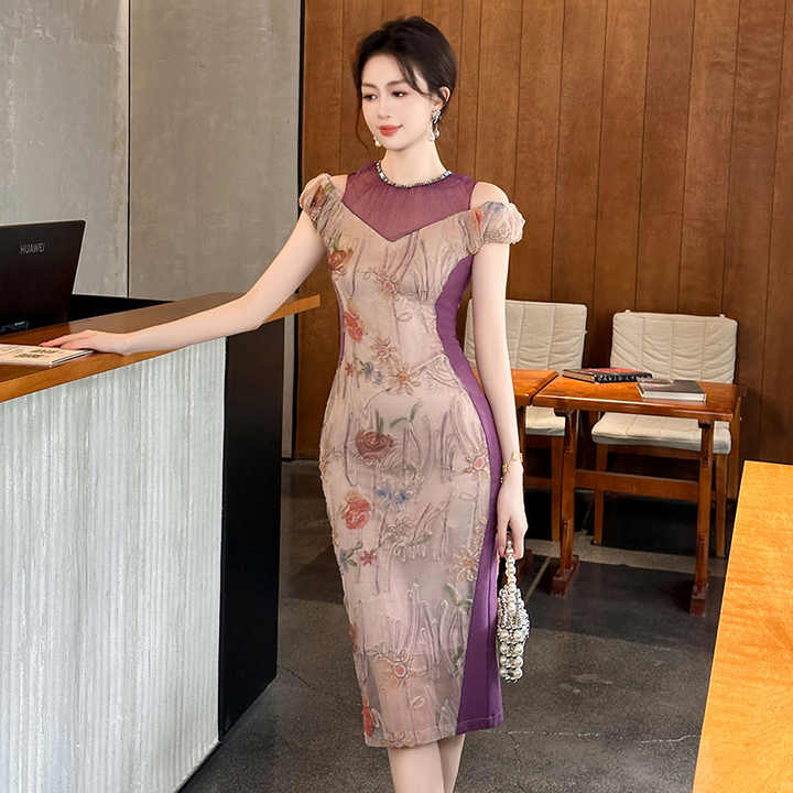 2019 Women Fashion Elegant Floral Applique Casual Girls Gray Shirt Off Shoulder Patchwork Lace Bead Embellished Blouse