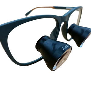 Lupa Médica Eléctrica 3x, Lupa Quirúrgica Binocular para Cirugía del Nervio Espinal y Cirugía Hepatobiliar - Product Image 1