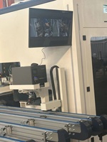 Centre de traitement des profilés de fenêtres et de portes, machine de fabrication de fenêtres et de portes, centre de perçage, fraisage et sciage au laser pour l'aluminium