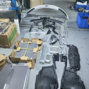 ลิ้นกันชนหลังรถยนต์อลูมิเนียมอัลลอย สำหรับ Aston Martin New Vantage Coupe Roadster KY63-17E955-JD ชุดแต่งดิฟฟิวเซอร์หลัง - Product Image 5