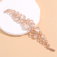 1 elegante pulsera de oro para mujer de gama alta de lujo diseño atmosférico ligero ahuecado estilo