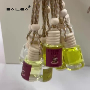 Diffuseur de parfum pour voiture en bois créatif, flacon en verre avec bouchon à vis, pendentif imprimé à l'écran, rechargeable pour l'aromathérapie automobile, à suspendre - Product Image 6