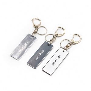 Porte-clés en aluminium avec logo personnalisé en relief, porte-clés personnalisé avec plaque d'immatriculation de voiture - Product Image 2