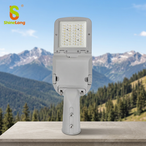 Farola LED de 180lm/w de Alta Eficiencia, IP66 Impermeable, de Aleación de Aluminio, para Iluminación Exterior de Carreteras, con Sensor de Microondas y Regulable de 0-10V - Product Image 1