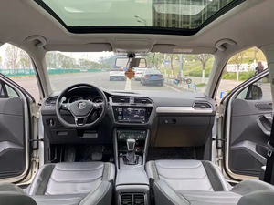 VW <span class=keywords><strong>Tiguan</strong></span> L 330TSI Auto Comfort <span class=keywords><strong>2019</strong></span> d'occasion, traction avant, toit ouvrant panoramique, SUV, prix <span class=keywords><strong>de</strong></span> gros, faible kilométrage, vérification du VIN disponible - Product Image 4