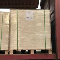 Carton blanc 300gsm 350gsm C1S paquet de palette de conseil en ivoire FBB/GC1/GC2 écriture de spécialité pour l'emballage de cadeau de nourriture de PE A4
