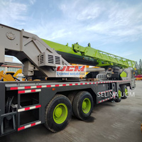 Venta caliente Zoomlion ZTC550V Camión grúa excelente rendimiento buen valor dinero con componentes básicos motor grúas usadas