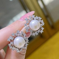 Boucles d'oreilles clous en perle ronde unique, grandes perles, bijoux d'oreille fixes, accessoires élégants et minimalistes pour femmes, pour le quotidien et le bureau