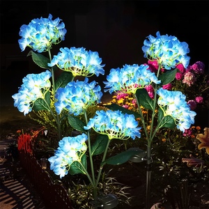 Luces Decorativas Solares de Hortensias Más Vendidas en Europa para Decoración de Patios y Arreglos Festivos, con Colores Personalizables - Product Image 2