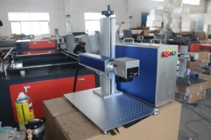 آلة ليزر الألياف المعدنية فائقة التصنيع باستخدام الحاسب الآلي 30 واط/50 واط/واط صغيرة Raycus Jpt لسطح المكتب الكل في واحد صانع سلسلة المفاتيح - Product Image 6