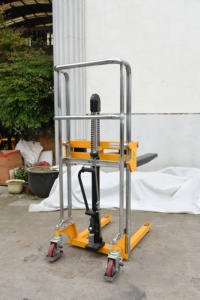 รถยกพาเลทไฮดรอลิกแบบพกพา 400 กก. 850/1200/1500 มม. โครงโครเมียม แบบแมนนวล พร้อมงาเลื่อน รุ่น PJ4120 PJ4120 PJ4120 - Product Image 5