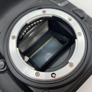 中古ニコンD610デジタル一眼レフカメラ、アクセサリー付き、Wi-Fi対応、再販可能、中古ニコンD610ボディ、バッテリーと充電器付き - Product Image 4