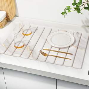 Tappetino Asciugapiatti per Piano Cucina, Motivo Marmo, Asciugatura Rapida, Pieghevole, in Terra Diatomacea di Grado Alimentare, Assorbente per Utensili - Product Image 3