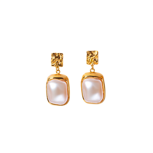 Pendientes de Moda con Perlas Cuadradas, Acero Inoxidable 316L, Baño de Oro PVD, Resistentes y Sostenibles - Product Image 2