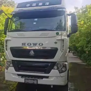 شاحنة جرار Howo بقوة 371 حصان، رأس مقطورة جرار Howo من Sinotruk 6x4، تسليم سريع وجودة عالية