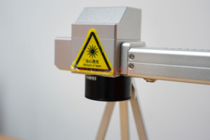 Mới nhất 100W 200W 300W xách tay xung Mini 3 Trong 1 Laser đánh dấu cắt làm sạch máy laser Cleaner sơn máy tẩy lông - Product Image 6