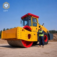 Rodillo Vibratorio de un Solo Tambor JOINTARK YZ36KAG4, Motor DCEC, Fuerza Centrífuga Máxima de 800 kN, Bomba Hidráulica de 260 kW para Presas Hidráulicas