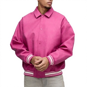 Chaquetas de béisbol personalizadas al por mayor con logotipo, talla grande, forro acolchado de poliéster, exterior de lana, mangas de cuero PU, estilo universitario. - Product Image 1
