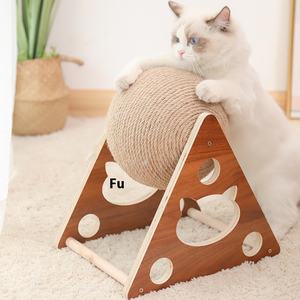 Rascador de gato de madera ecológico con cuerda de sisal, juguete de molienda de garra de gato y Marco de escalada embalado en cartón - Product Image 2