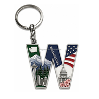 Porte-clés en métal en forme de cœur avec pendentif lettre A, souvenirs personnalisés de l'alphabet suisse, vente en gros
