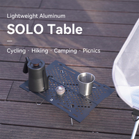 Table individuelle N88 en aluminium pour bureau, lecture, méditation, studio, véranda, terrasse, camping, ou comme table de présentation.