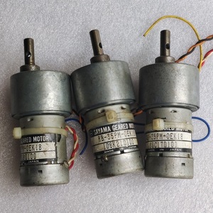 มอเตอร์เกียร์ SAYAMA รุ่น RB-35PM-OEK19 DC 24V แบบติดตั้งบนขา แกนแบบ D-Cut ผลิตในญี่ปุ่น - Product Image 4