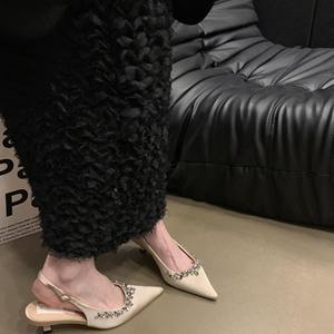 QuiteS sandali con tacco alto con testa a punta a testa nuda con testa alta da donna con bocca bassa cava Baotou tacco alto a Stiletto a punta - Product Image 2