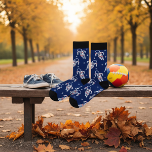 Chaussettes unisexes colorées à motif d'astronaute, logo personnalisable, propriétés antibactériennes, impression numérique par sublimation pour garçons, automne - Product Image 3