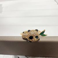 Bague ouverte en cuivre incrustée de zircon motif feuille de bambou et panda mignon – Cadeau exquis et délicat pour femme, accessoire chic pour le bureau