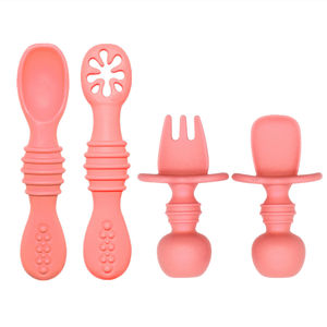 Cuchara ergonómica de silicona sin BPA para bebés para alimentación independiente de niños pequeños, cuchara previa para entrenamiento de punta suave, utensilios de destete seguros sólidos - Product Image 1