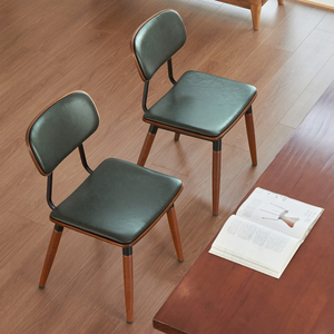 Chaise de salle à manger en bois massif au design moderne nordique avec dossier en cuir PU Design ergonomique pour bureau à domicile et salon - Product Image 1